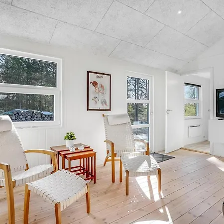 Holiday home Amazing In With Wifi *