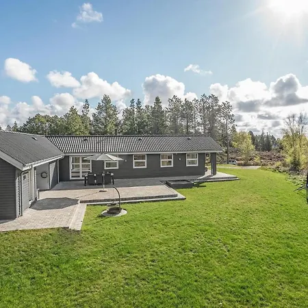 Holiday home Awesome In Romo With House A Panoramic View Romo Kirkeby